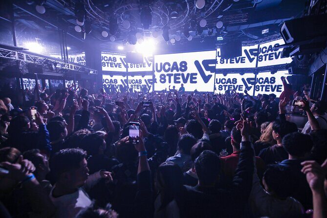 Tokyo Shinjuku: WARP Nightclub Admission Ticket (For Foreign) - Final Word