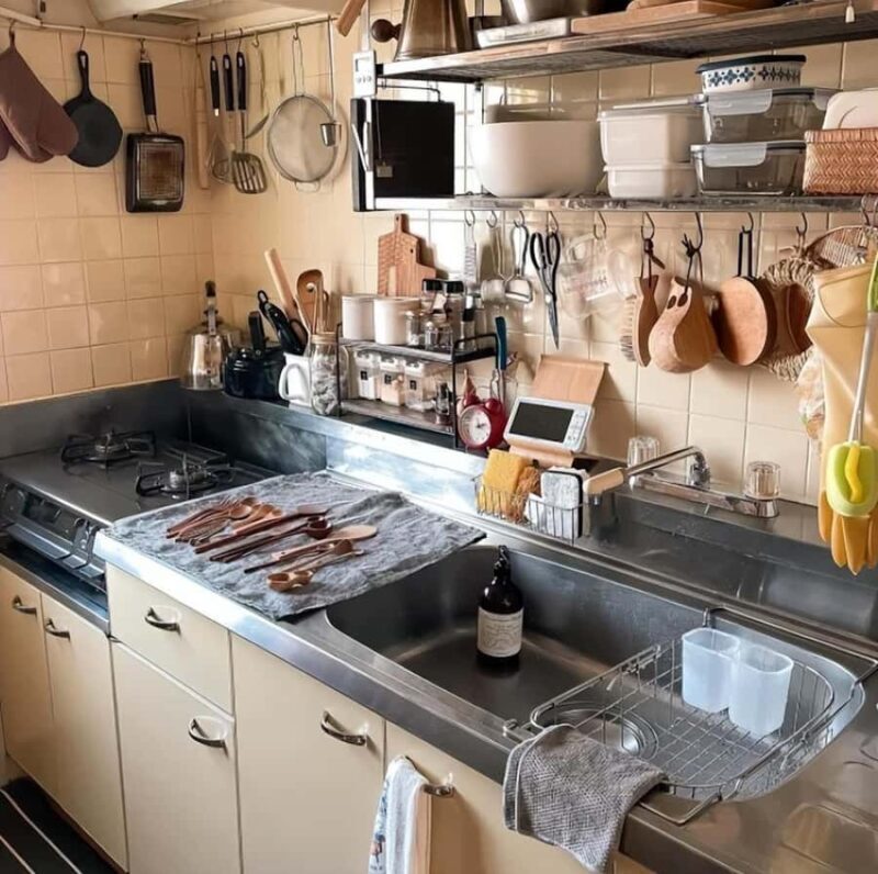 Tokyo: Small Family Cooking market Experience by local host - An In-Depth Look at the Tokyo Family Cooking Experience