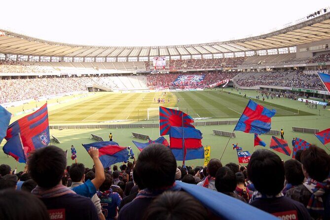 Tokyo: Soccer/Football Match with a Local Fan(with TICKET) - The Sum Up