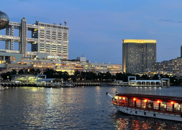 Tokyo: Special Private Custom Walking Tour With Local Guide! - Contacting Your Guide