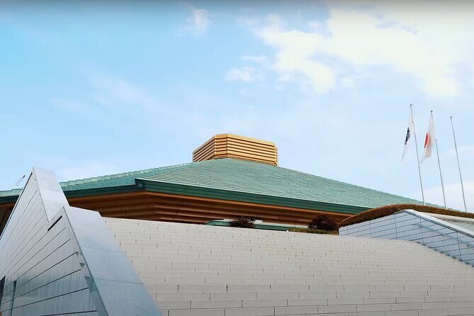 Tokyo: Step into tradition, sumo wrestlers and geisha - Things to Keep in Mind