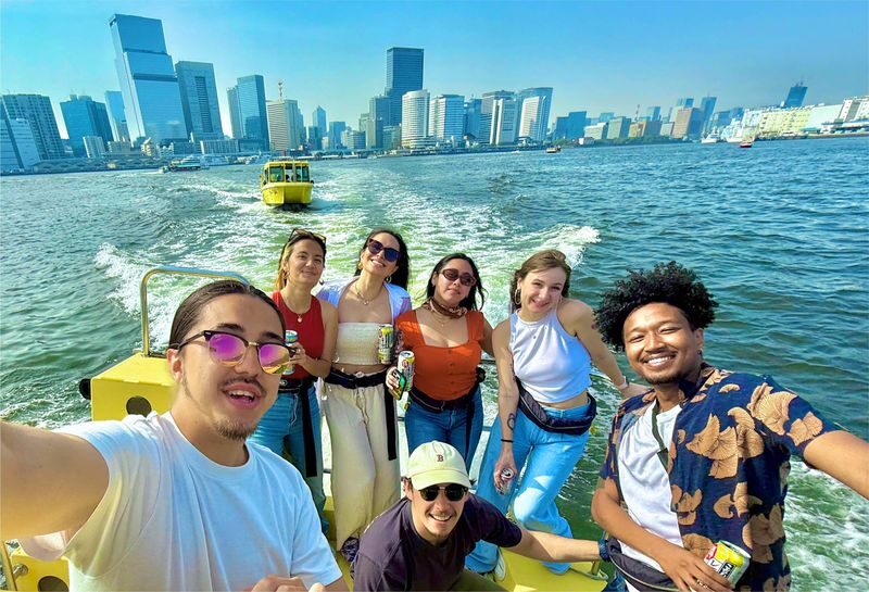 Tokyo: Sunset Boat Cruise with Local Guide on Private Boat - Odaiba and Rainbow Bridge from the water