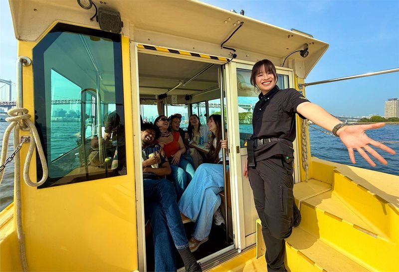 Tokyo: Sunset Boat Cruise with Local Guide on Private Boat - Who will enjoy the ride most