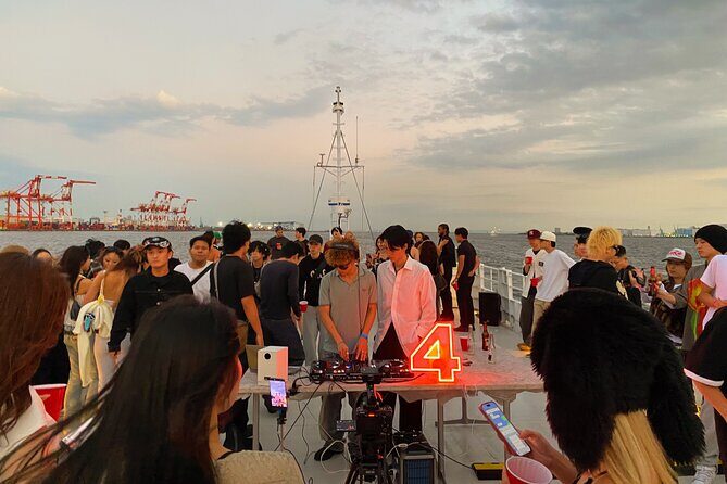 Tokyo Sunset Boat Party with Music Drinks and Vibes - The Experience Breakdown: What to Expect