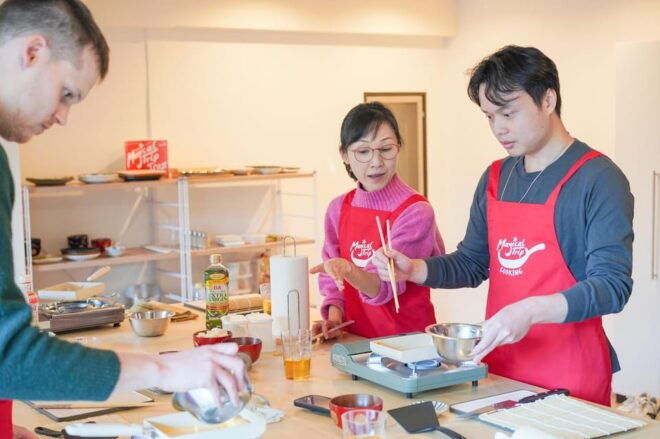Tokyo: Sushi Cooking Class With Sake Tasting - Important Information