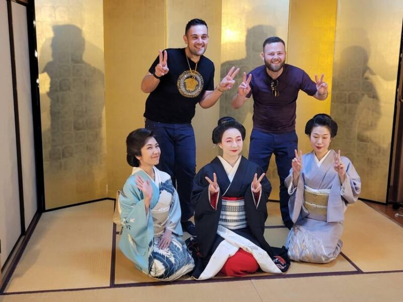 Tokyo: Taste the downtown mood and enjoy traditional cuisine - Good To Know