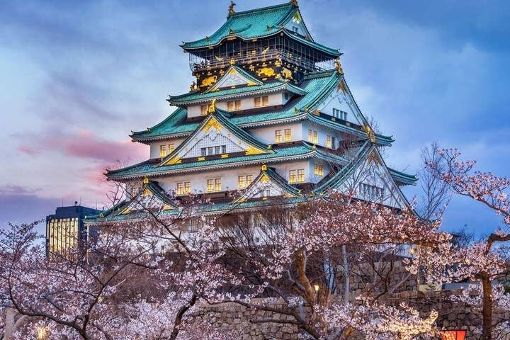 Tokyo to Osaka by Rail - Private Tour (14 Days) with Explore! - Hiroshima and Miyajima: remembrance and island air
