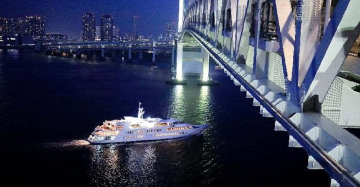 Tokyo: Tokyo Bay Dinner Cruise - Experience Highlights