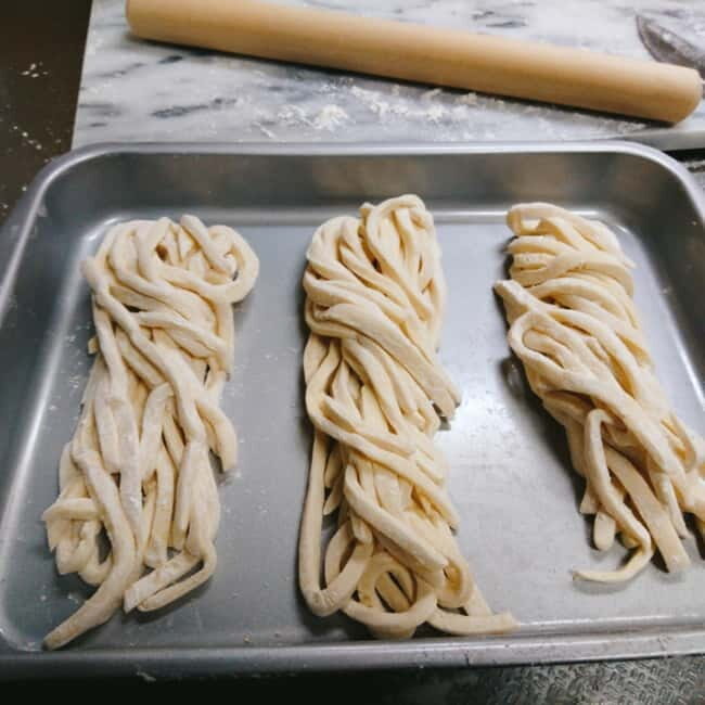 Tokyo: Traditional foot-kneaded Udon noodles class - The Experience: Step-by-step Breakdown