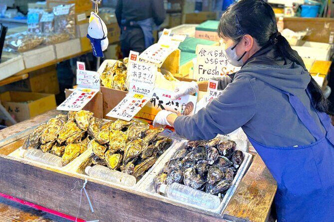Tokyo Tsukiji Market Tour with Breakfast Tasting  Less Crowded - What Makes the Tsukiji Outer Market Tour Stand Out?