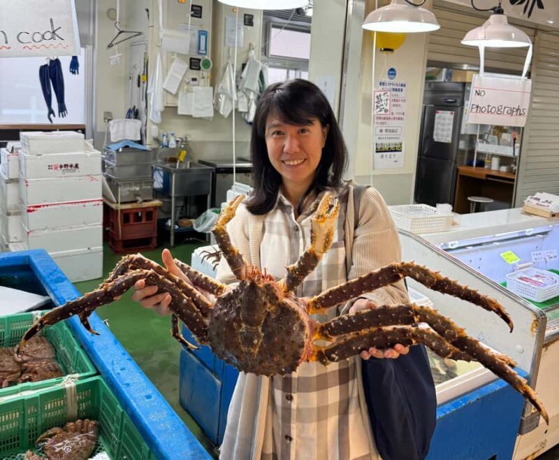 Tokyo: Tsukiji Market Tour with Huge crab Photo by insider - Practical Details and What to Expect