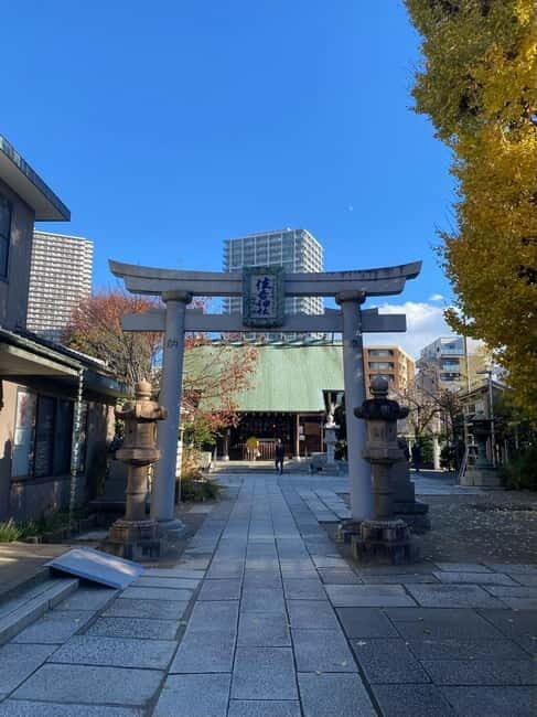 Tokyo: Tsukishima Walking Tour with Samurai Guide - Authentic Experiences and Authentic Insights