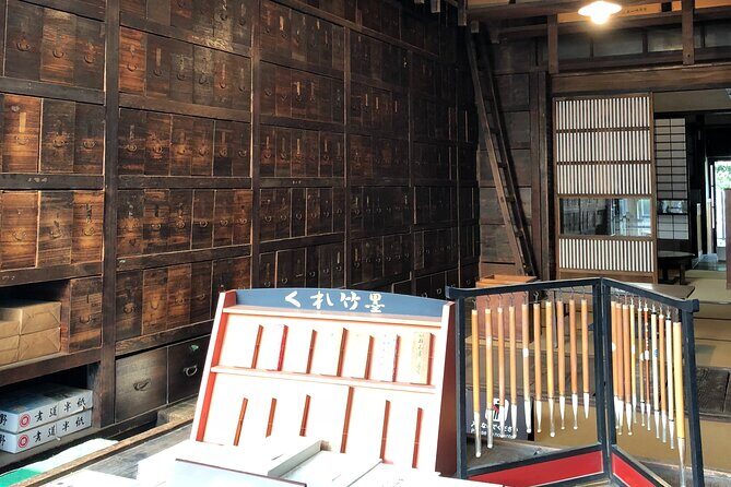 Tokyo Urban City Hike and Architectural Tour - FAQs