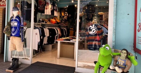 Tokyo: Vintage 2nd Hand Harajuku Fashion Tour With Mei - Frequently Asked Questions