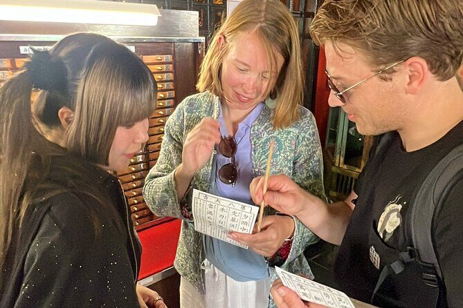 Tokyo Walk Asakusa Temples and Markets with Traditional Snacks - Who Should Consider This Tour?