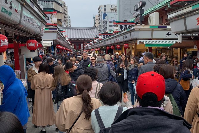 Tokyo Walking Tour 6 Hours (Tsukuji Fish Market, Asakusa, Ginza, Imperial Palace - Imperial Palace - Step Into the Heart of Tokyos History
