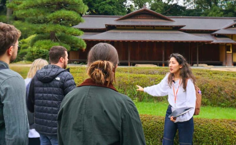 Tokyo: Walking Tour of the Imperial Palace, Shoguns, and Garden - A Wide-Angle View of the Experience
