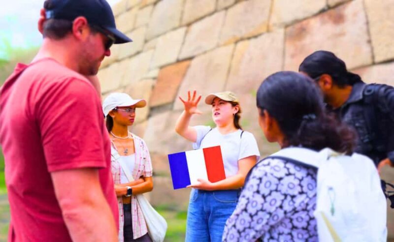 Tokyo: Walking Tour of the Imperial Palace, Shoguns, and Garden - Practical Information and Tips