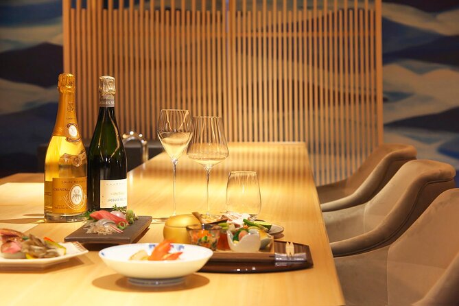 Tokyo: Yakatabune Private Lunch/Dinner Cruise - Minimum Participants: 15 / if the Minimum Number of Participants Is Missed, the Tour May Be Cancelled