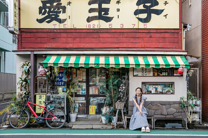 Tokyo Yanaka, Nezu, Sendagi Half-Day Private Cultural Tour - A guide who can make the streets easier to read