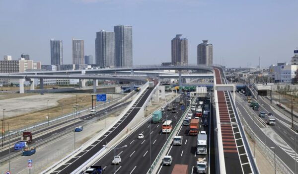 Tokyo/Yokohama: Car Meet Daikoku Parking Area - Tips for a Great Visit