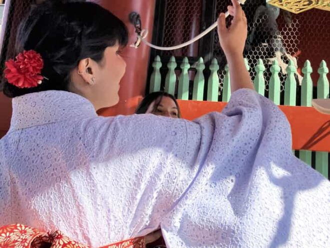 Tokyo:Asakusa Tour With University Students With Kimono Worn - Key Attractions