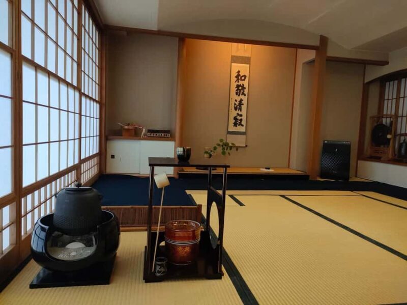 Tokyo:Private Tea Ceremony (Matcha & Wagashi) in Shinjuku - Why Travelers Love This Tour
