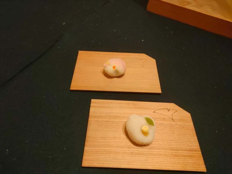Tokyo:Private Tea Ceremony (Matcha & Wagashi) in Shinjuku - FAQs