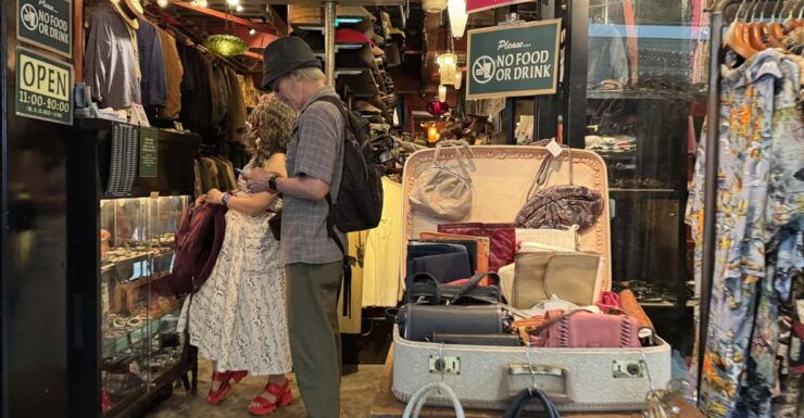 Tokyos Neighborhood Digs: Coffee, Records & Vintage Vibes - Good To Know