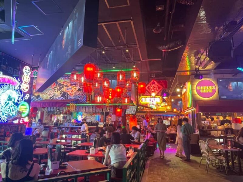 TokyoShinjuku Night Tour: Izakaya & Hidden Bars - FAQs