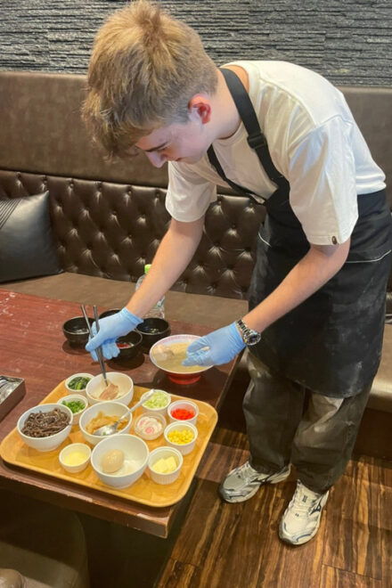 Tokyoshinjukuyasukuni: Ramen-Making Experience With a Chef - Customizing Your Ramen Dish