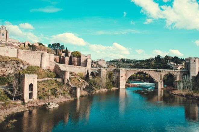 Toledo: First Discovery Walk and Reading Walking Tour - Important Information
