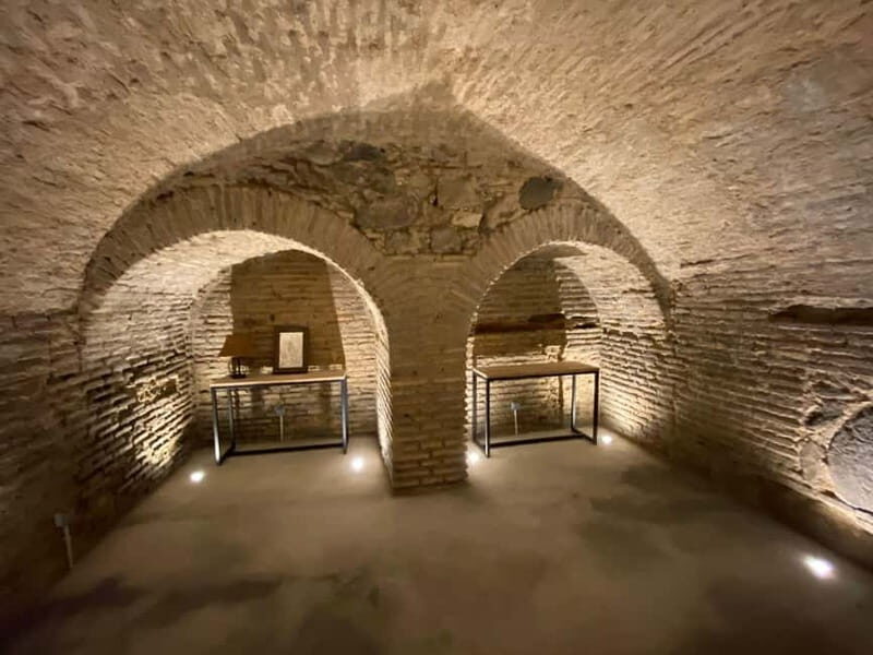 Toledo Mágico, the original night tour: mystery, curiosities, and secrets. - Reviews and feedback