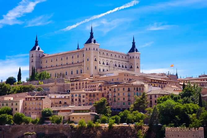 Toledo : Private Custom Walking Tour With A Pro Guide - Secure Your Spot Now