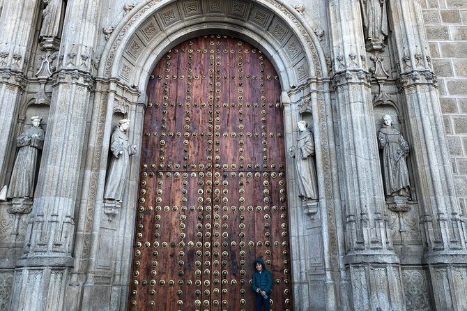 Toledo Private Full Day Guided Tour With Transrport , From Madrid - Booking and Cancellation Policies