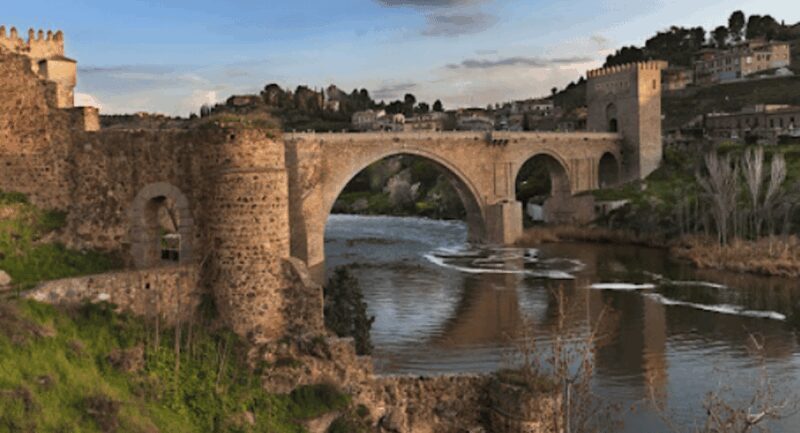 Toledo: Private Minivan tour from Madrid - Who Is This Tour Best For?