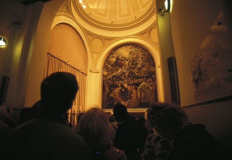Toledo: Private Monuments Walking Tour With Monument Entry - Admiring El Grecos Masterpiece at the Church of Santo Tomé