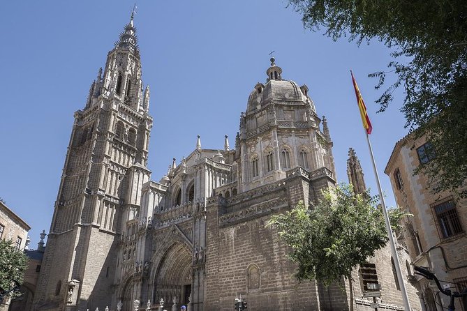 Toledo Private Tour From Madrid With Hotel Pick up and Drop off - Overview of Toledo Private Tour