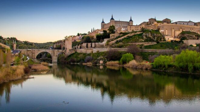 Toledo: Three Cultures Walking Tour - Itinerary