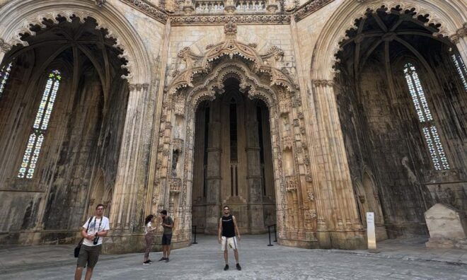 Tomar & Batalha: Full-Day Private Transport From Lisbon - Exploring Tomar: A Medieval Gem