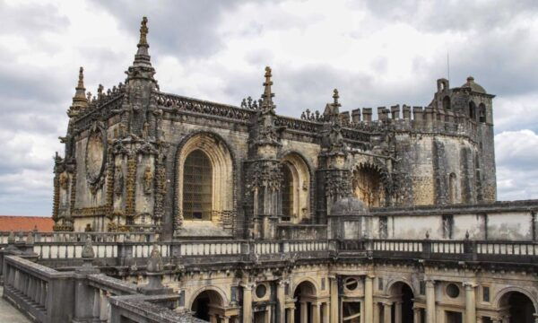 Tomar & Batalha: Full-Day Private Transport From Lisbon - The Sum Up