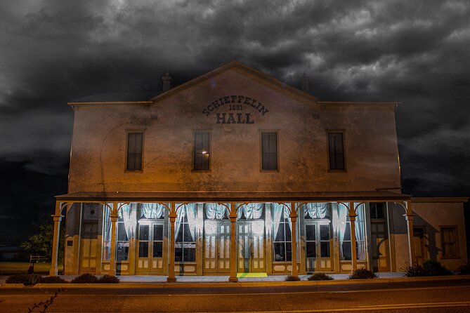 Tombstone Terrors: Ghosts and Gunslingers of the Wild West - Ghostly Sightings and Paranormal Activity