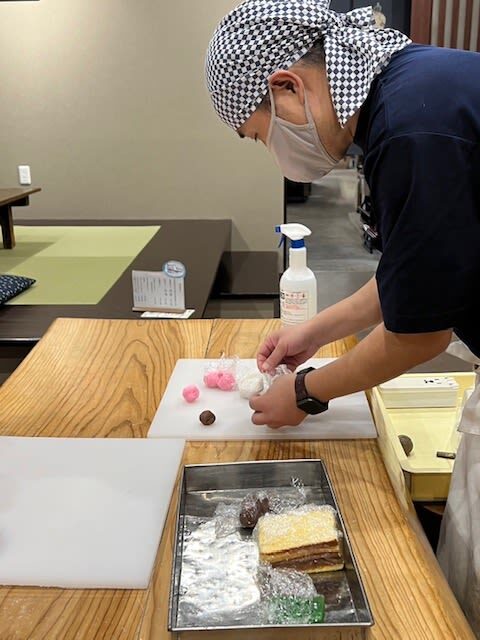 TOMODACHIYA-Wagashi confectionery making experience in Kumamoto - A Kumamoto address, not a city tour