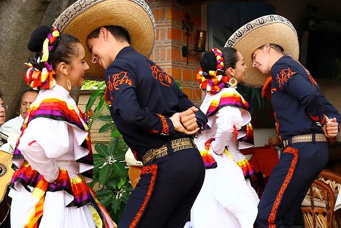 Tonalá & Tlaquepaque Tour: Arts Towns With a Local Expert - The Sum Up