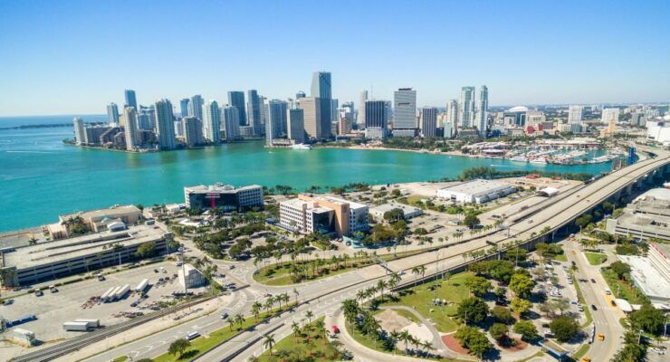 Top 10 South Beach Highlights Tour - Lincoln Road & Espanola - National Art Deco District Highlights
