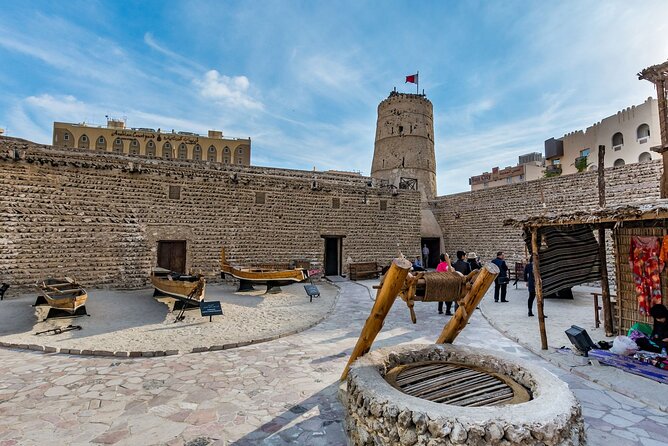 Top 15 Dubai Attractions Gold Souks, Creek, Old Dubai, Spices - Jumeirah Beach