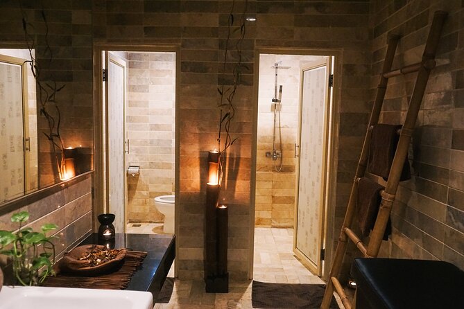 Top 2 Toe Spa Packages From Singapore to Batam With Lunch - Package Details and Inclusions
