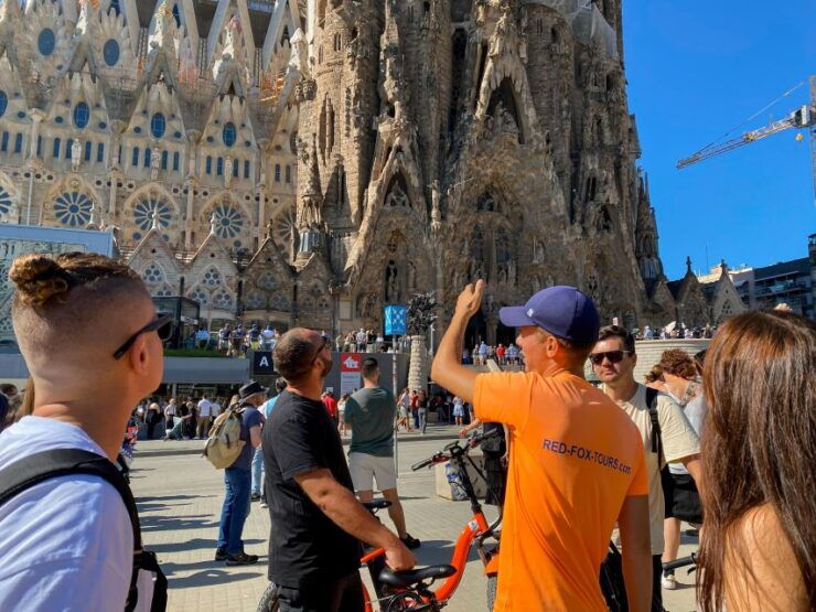 Top-25 Sights Guided City Tour by Bike/eBike - Good To Know