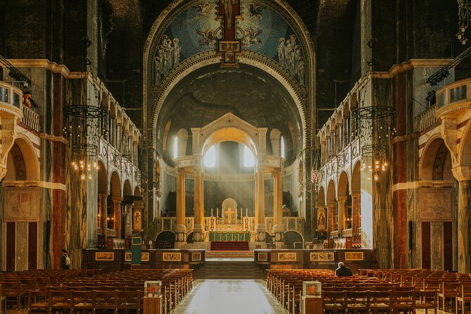 Top Churches of London Private Walking Tour With a Guide - Tour Details and Duration