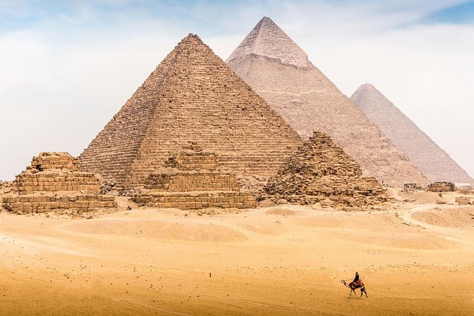 Top Day Tour To Giza Pyramids & Memphis City & Sakkara Pyramid - Exploring the Saqqara Pyramid Complex